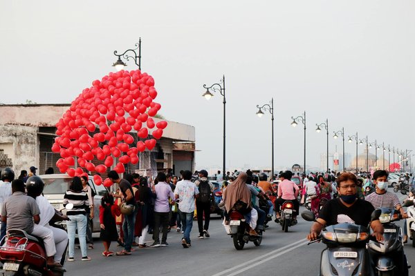 Les nouvelles essentielles d'aujourd'hui avec rozyli